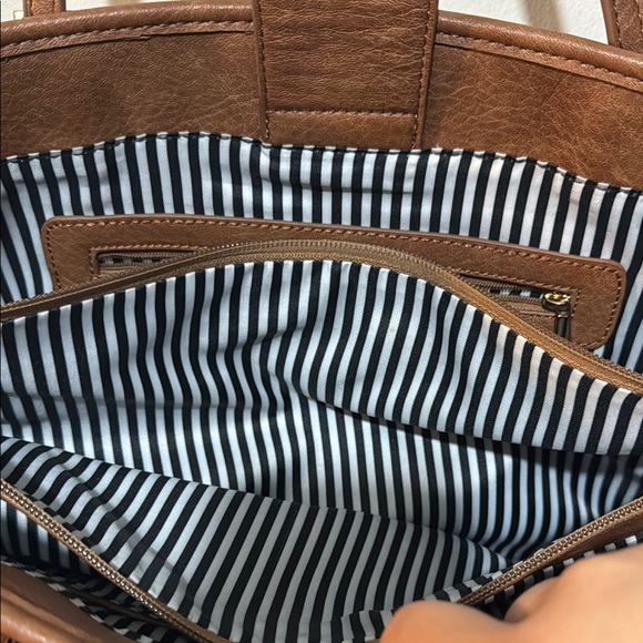 Urban Expressions Brown Faux Leather Tote Bag - Picture 4 of 5